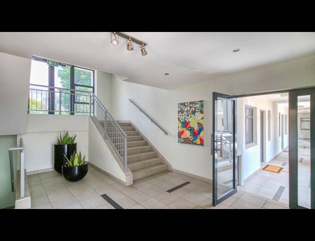 2 BEDROOM APARTMENT FOR SALE IN RIVONIA